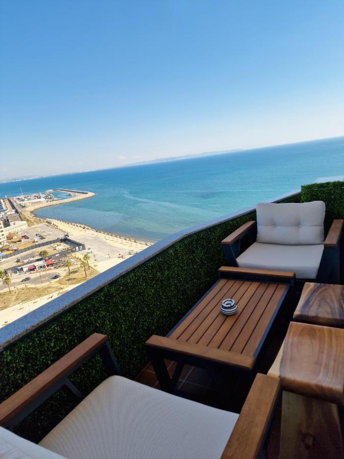 Absolut Vollga Durrës Exterior foto